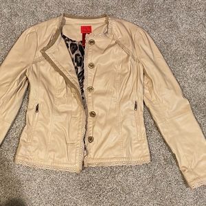 3/$40🎉 Cream Faux Leather Jacket